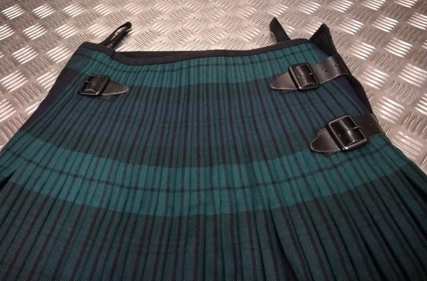 Kilt RRS Genuine British Army The Royal Regiment of Scotland New / Un-Issued