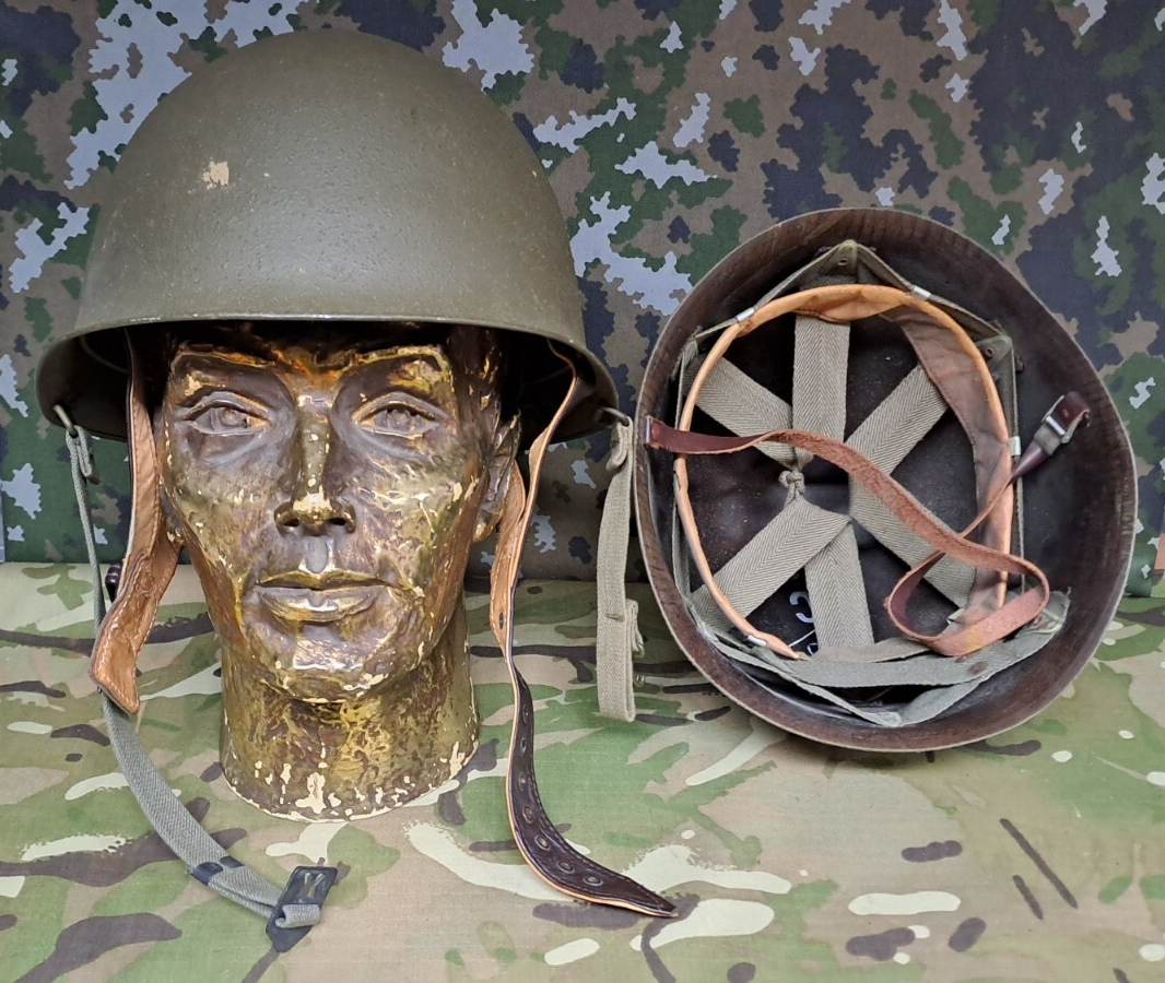 Rare French M51 Tank Armoured Car Radioman’s Helmet Liner & Shell Bundle