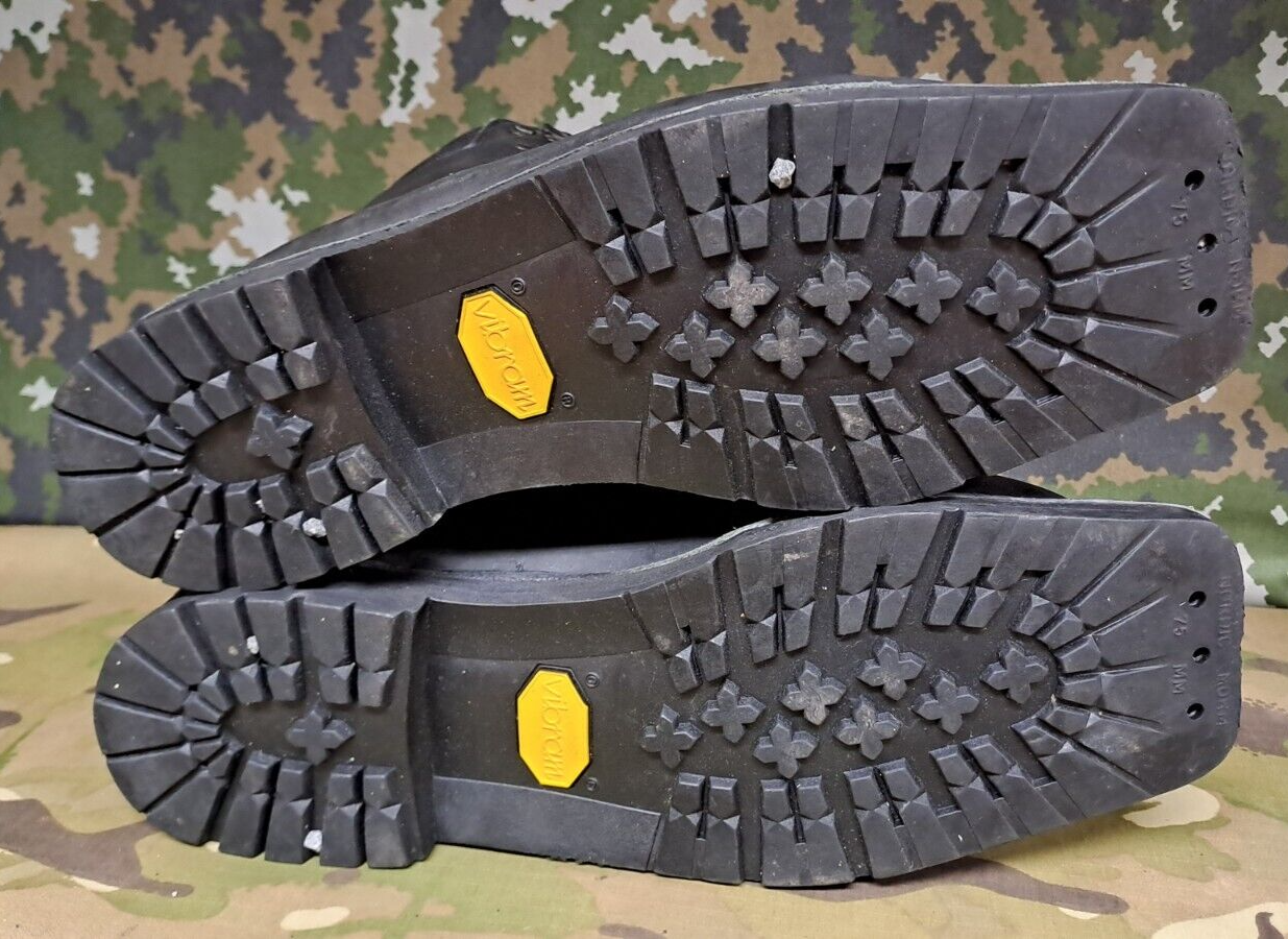 British Army Military Issue Alico Nordic Ski March Leather Boots - 8 M