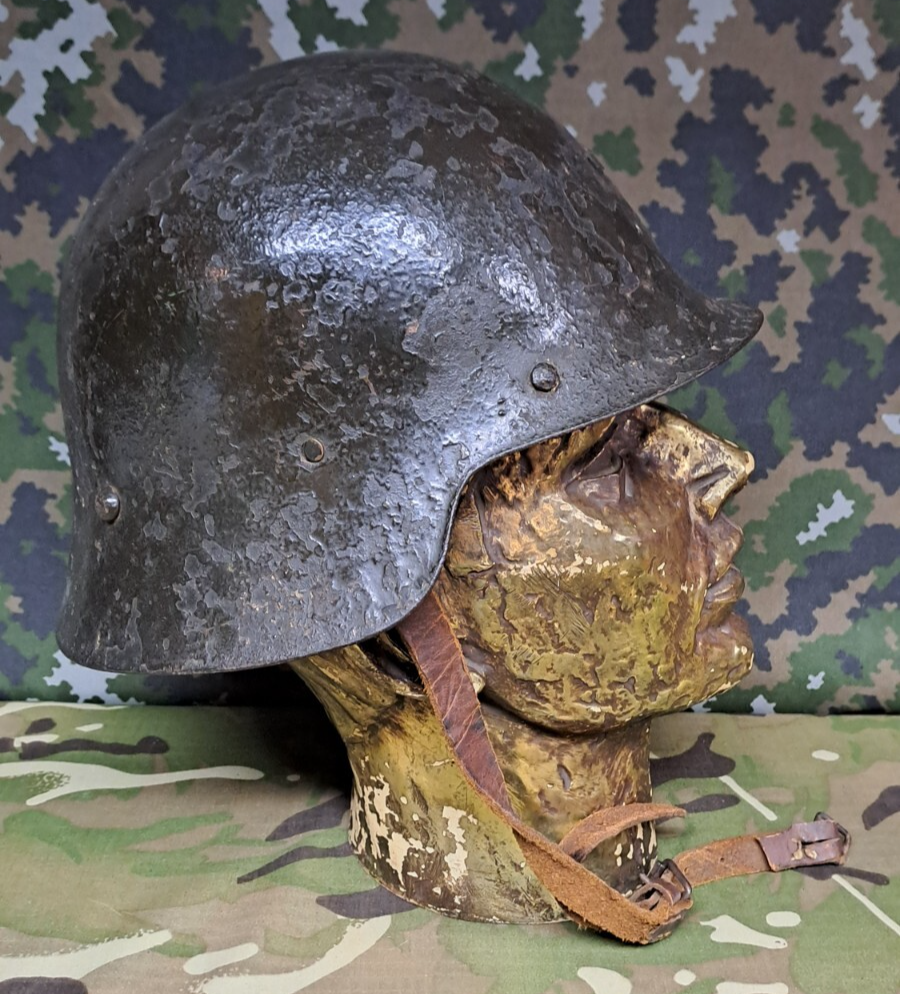 Rare Original Spanish Army Military Surplus M1926 Helmet with Badge Holder