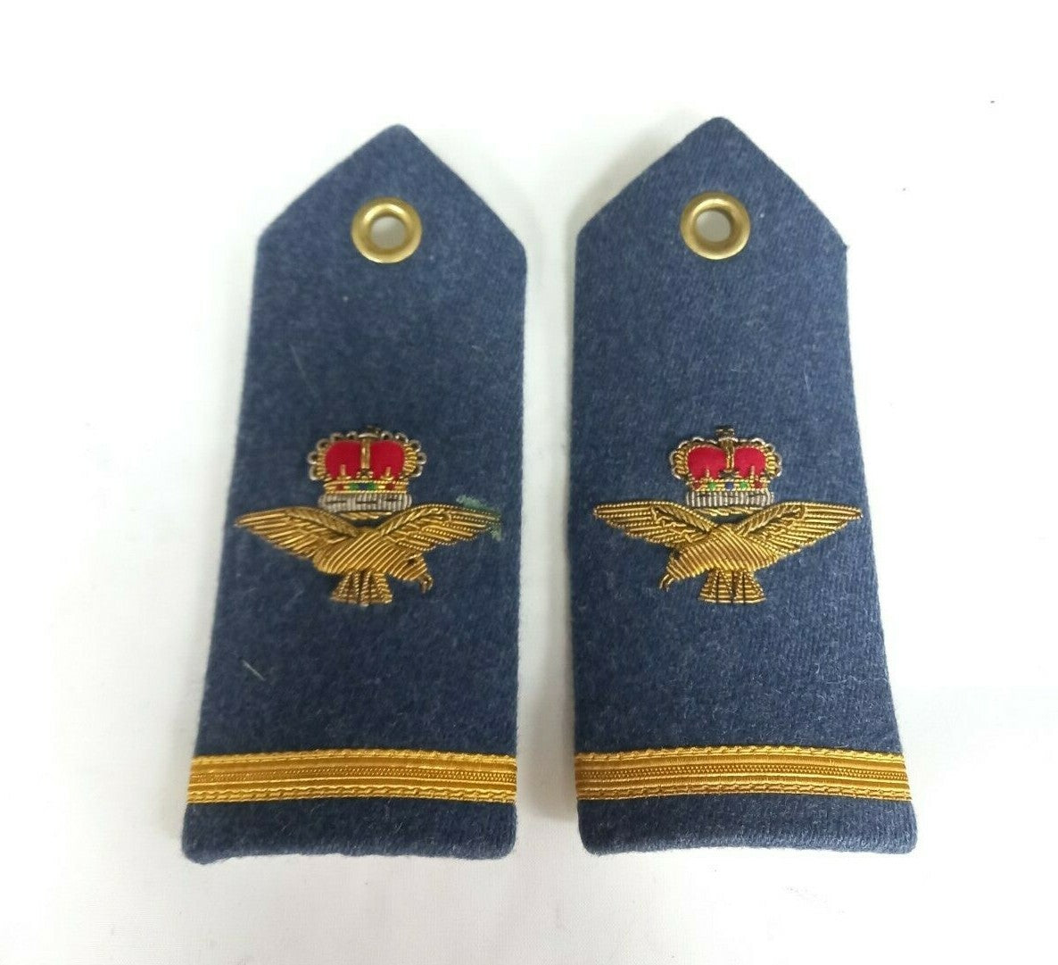 Flying Officer Shoulder Board Epaulette RAF Regiment Royal Air Force Badge