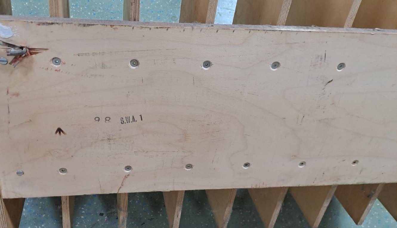GENUINE BRITISH ARMY MILITARY SURPLUS UNIVERSAL RIFLE WEAPONS RACK SA80 L85 L86