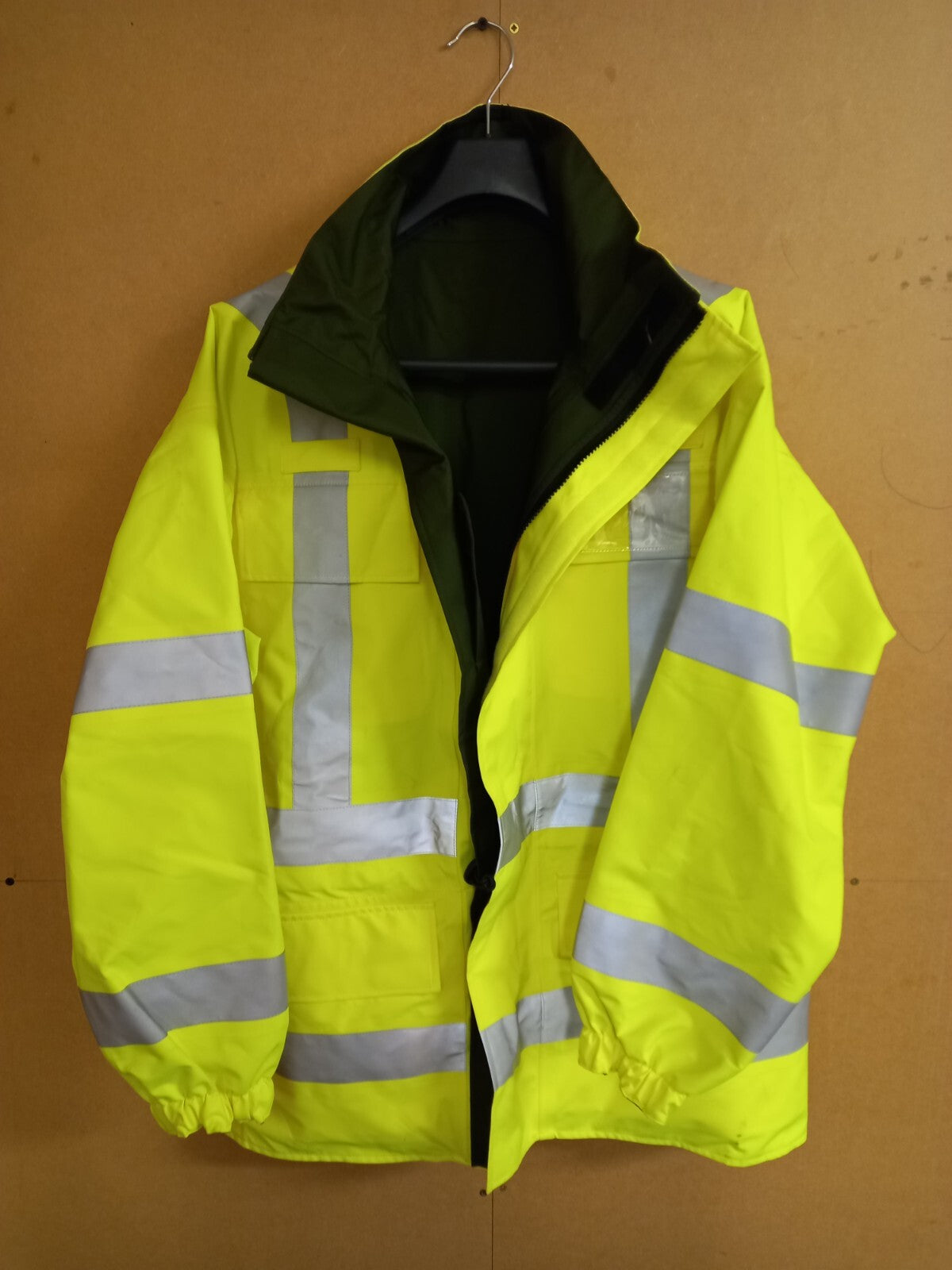 Army Military Reversible Waterproof Gore-Tex Hi Viz Olive Green Jacket Coat 170