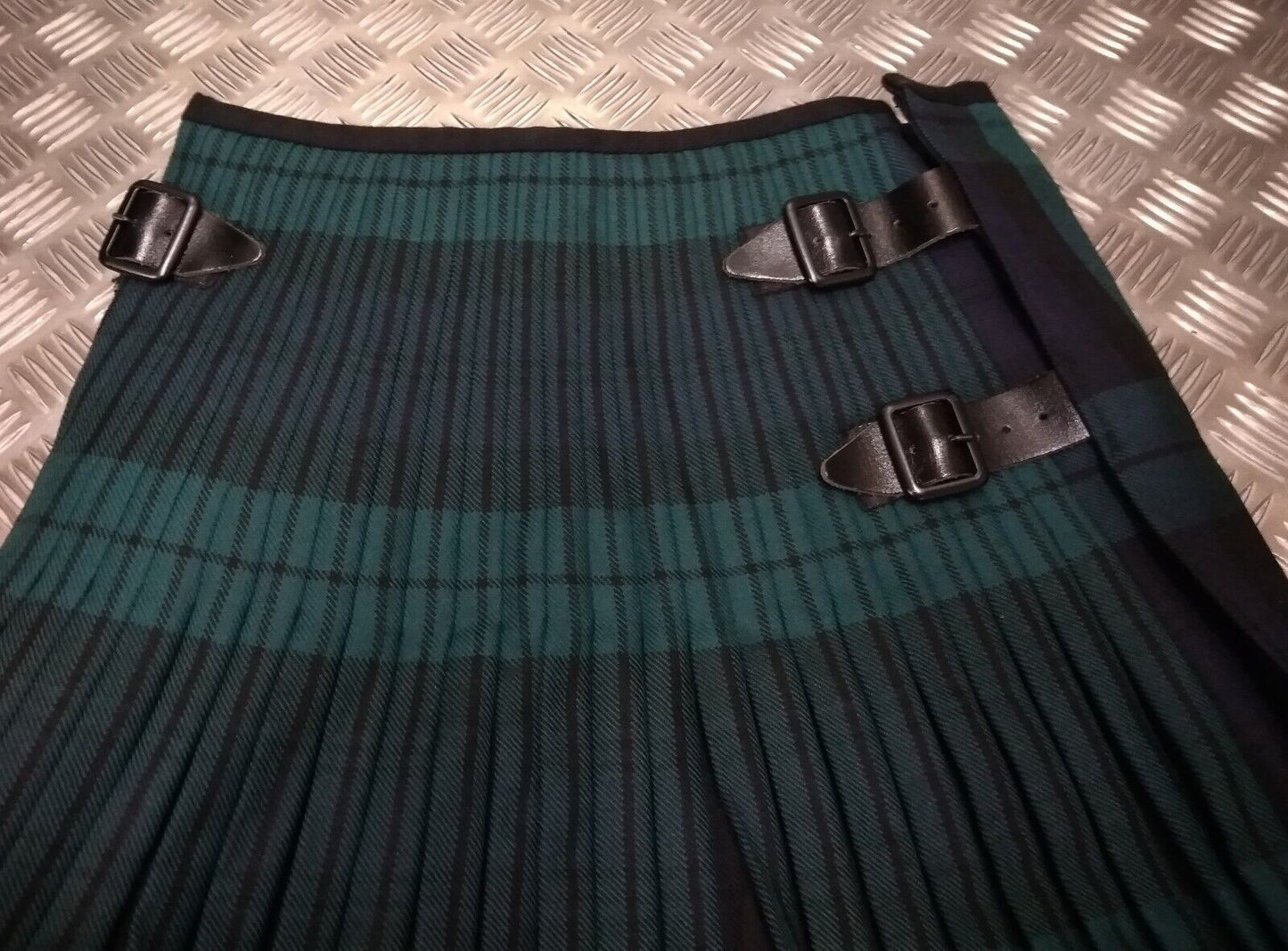 Kilt RRS Genuine British Army The Royal Regiment of Scotland New / Un-Issued