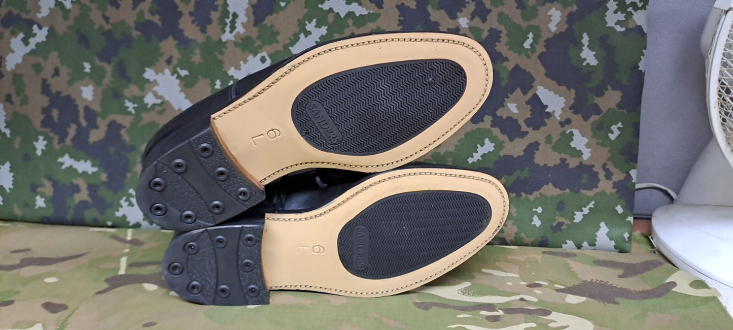 NEW Genuine British Army Issue Black Leather Men's Service Shoes w Toe Caps - 6