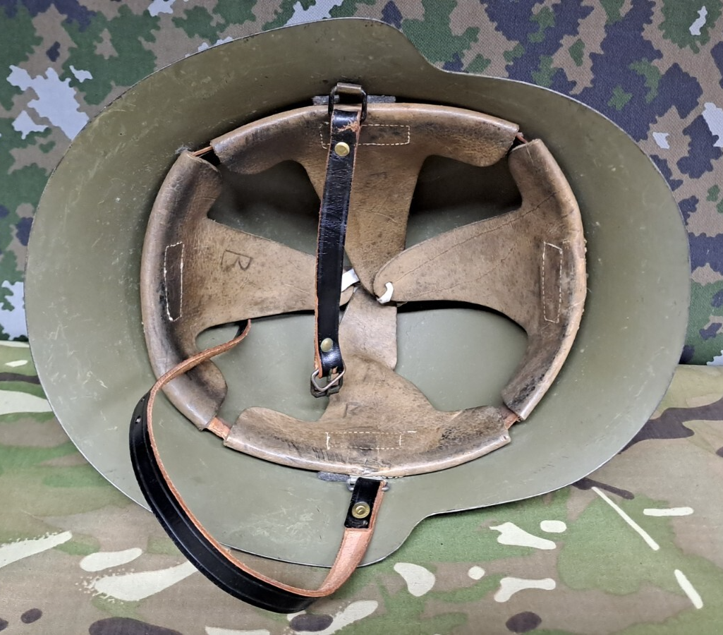 Rare Original Spanish Army Military Surplus M1926 Helmet with Badge Holder