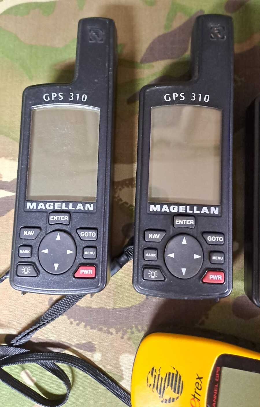 Magellan Garmin GPS Satellite Navigator Pocket Size GPS Hiking Bundle X 5