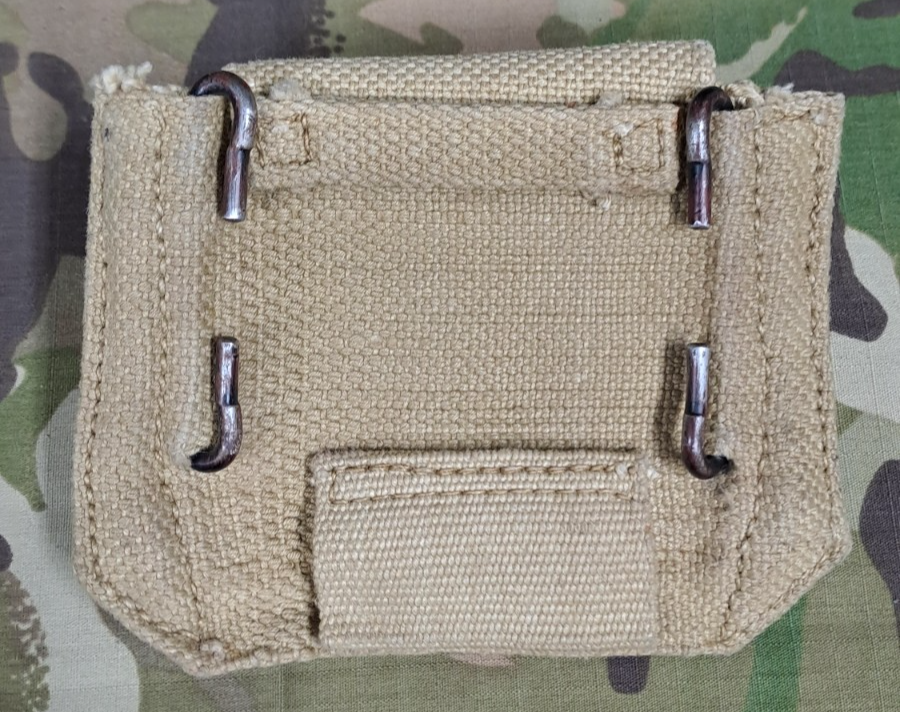 WW2 BRITISH OFFICERS 37 PATTERN WEBBING PISTOL AMMO POUCH 37 PATT POUCH