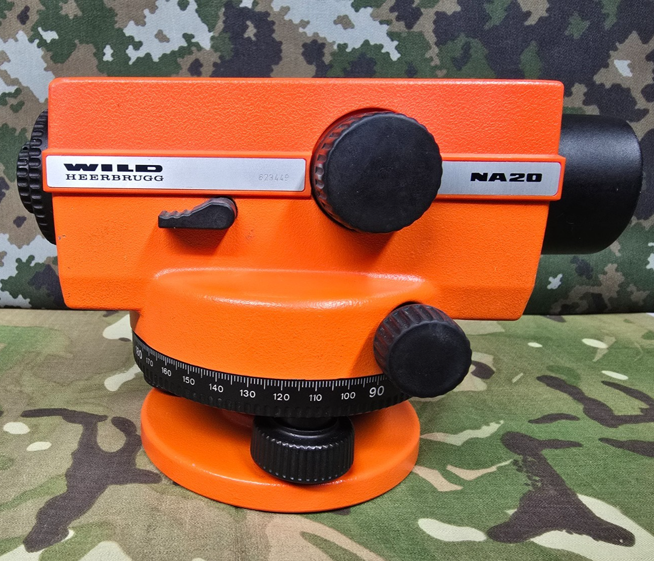 Wild Heerbrugg NA20 Surveyors Site Dumpy Level With Case