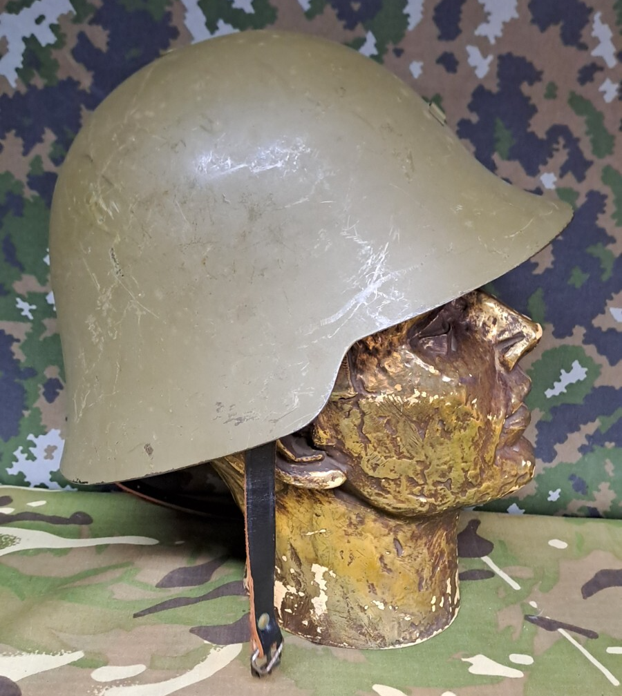 Rare Original Spanish Army Military Surplus M1926 Helmet with Badge Holder