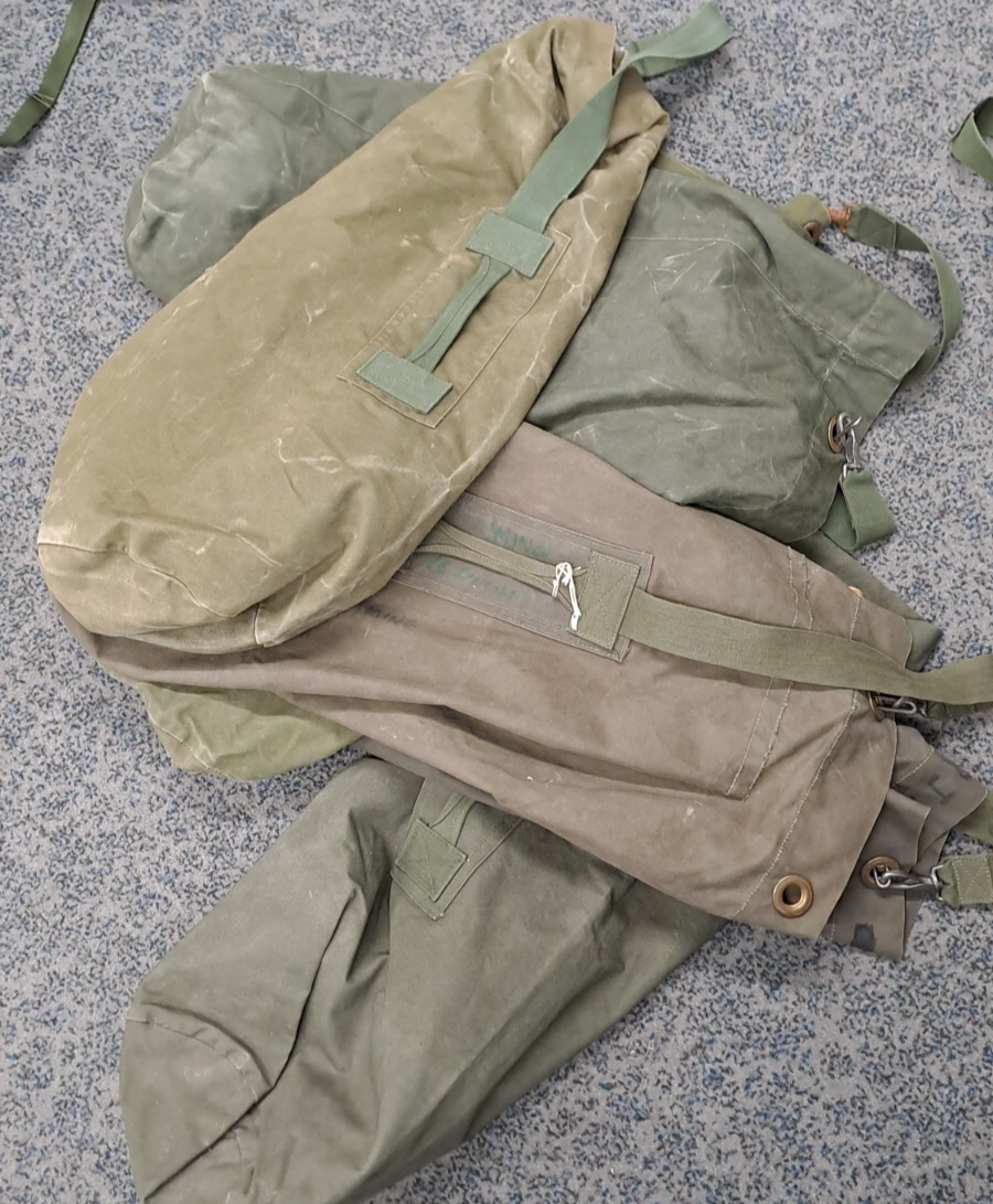 Genuine British Army Military Green Canvas Kitbag / Duffle Bag / Seasack