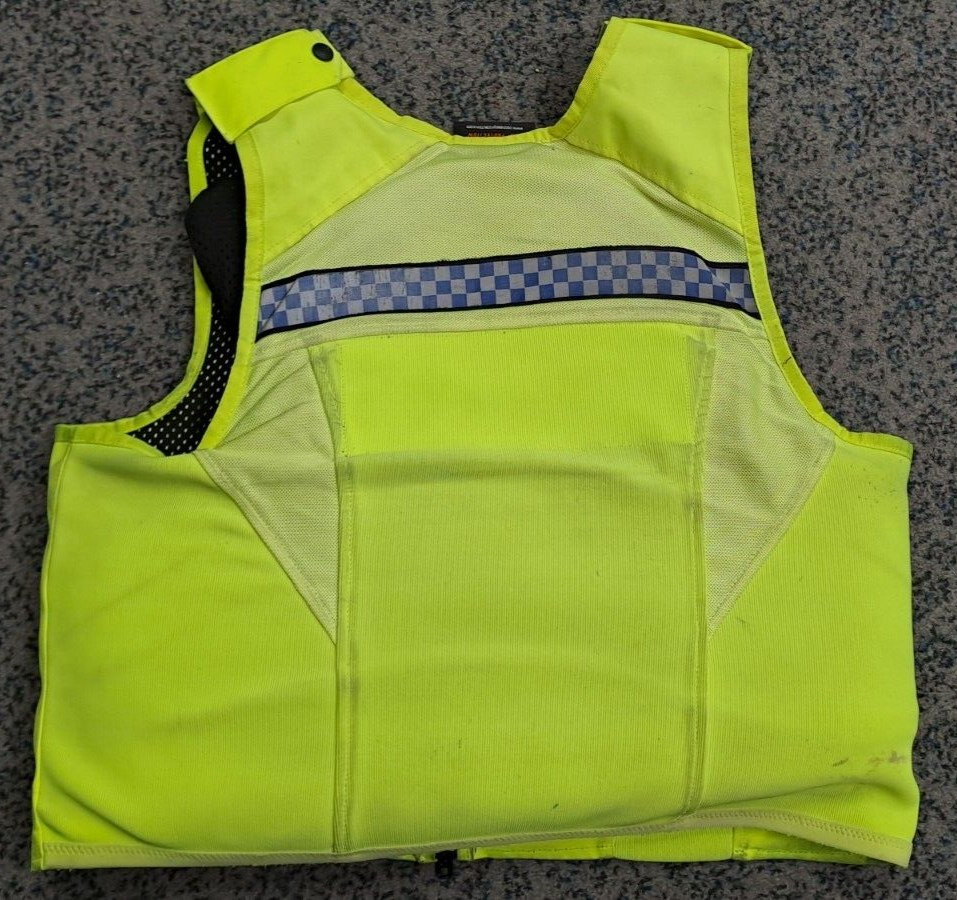 Genuine Ex Police Cooneen Protection Body Armour Vest Ballistic Hi Viz - L