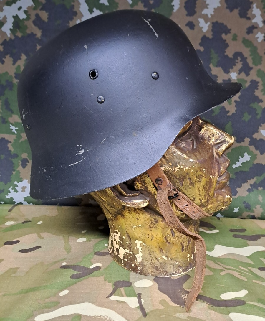 WW2 Spanish Army Military Civil War Modelo Z M1942 Steel Helmet & Liner