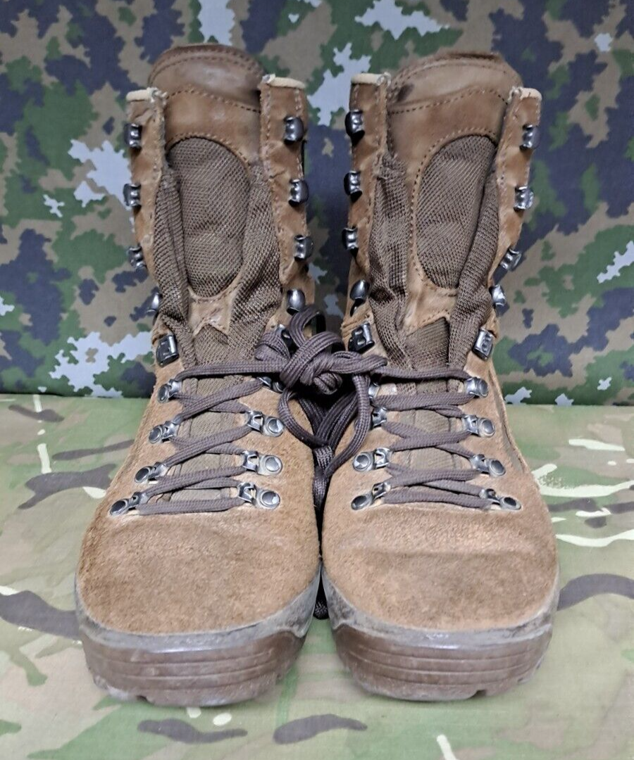 Genuine British Army SAS Military Issue Surplus Meindl Desert Fox Boots - 6 W