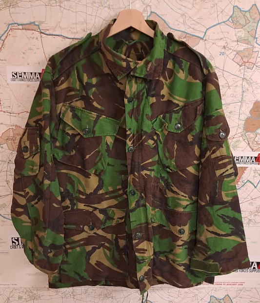 VINTAGE COLD WAR ERA BRITISH ARMY MILITARY DPM CAMO COMBAT SMOCK JACKET