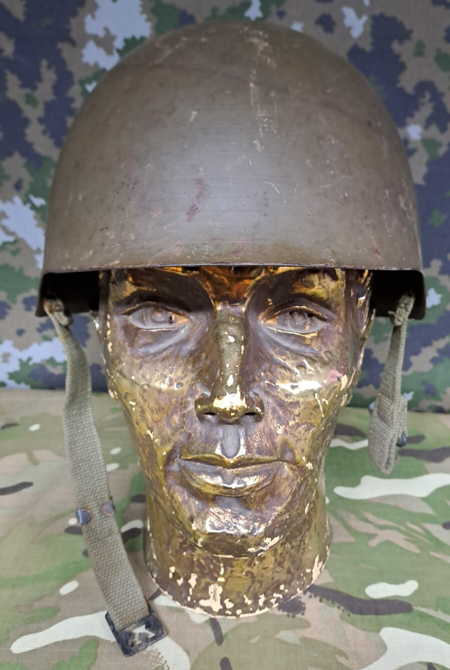 Genuine WWII WW2 Portuguese M940/63 Helmet Portugal Army Field Gear Militaria