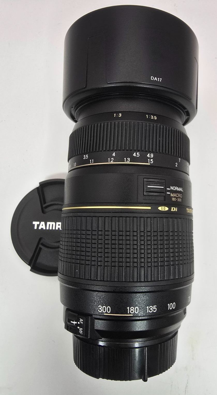 Genuine Tamron AF70-300mm F/4-5.6 Di LD MACRO 1:2 Nikon Lens
