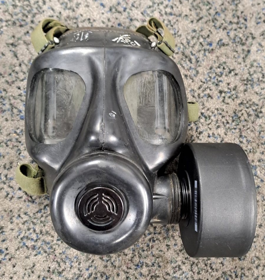 Rare Falkland's Era British Army SAS Military S6 G Mask Resp & Haversack
