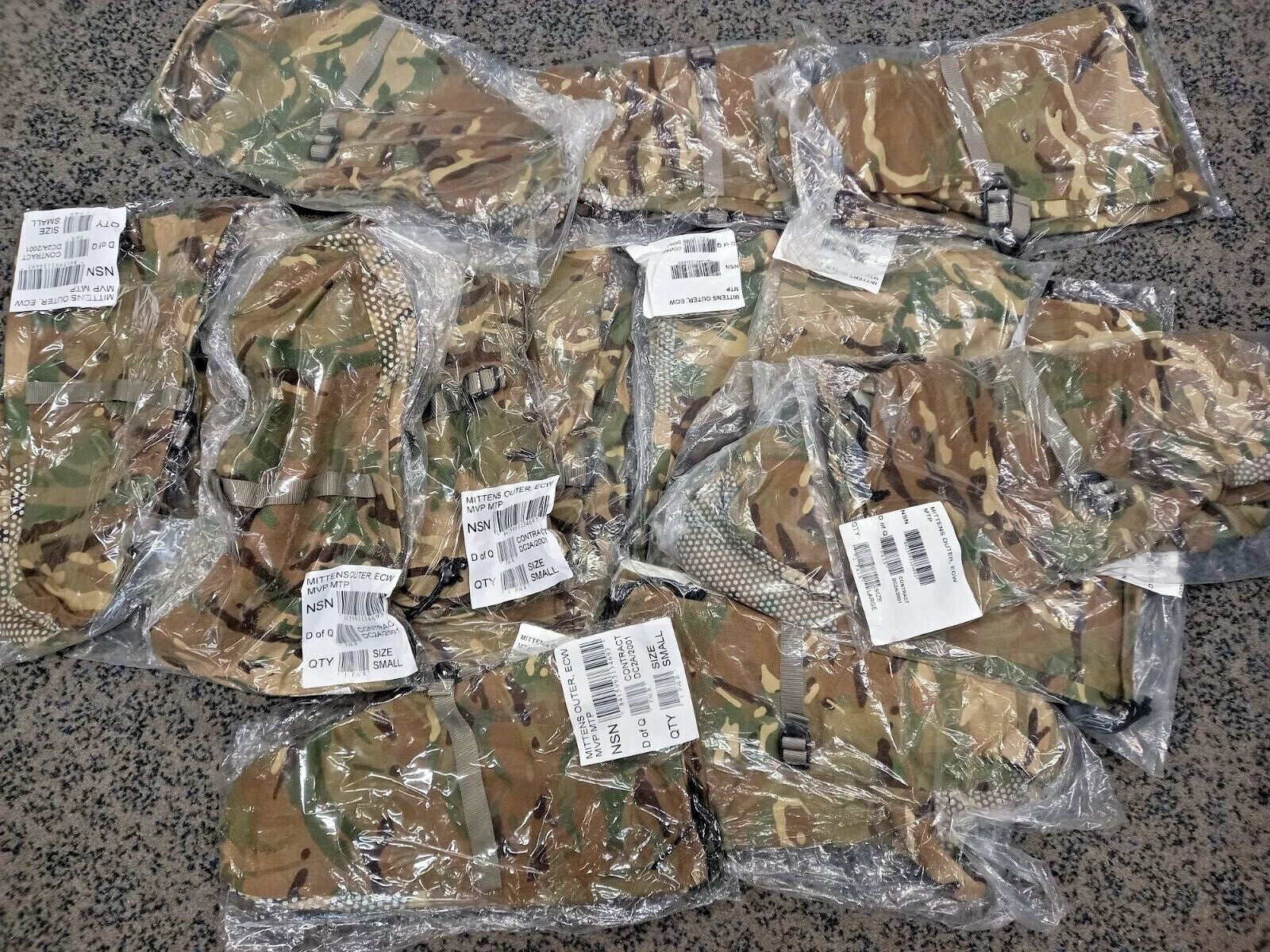 NEW Army Military Surplus Extreme Cold Weather MTP Outer Mittens Gore Tex Bundle