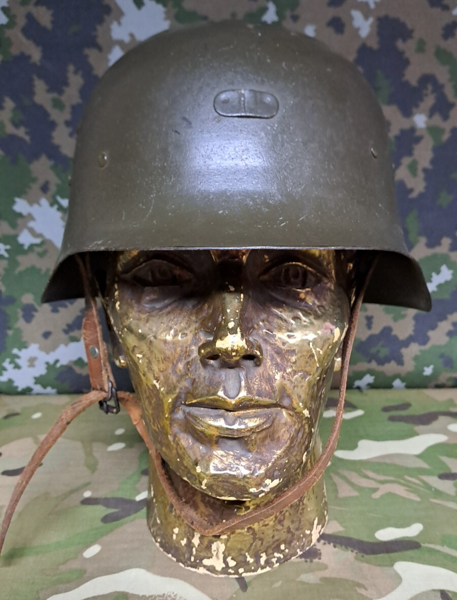 WW2 Spanish Army Military Civil War Modelo Z M1942 Steel Helmet & Liner