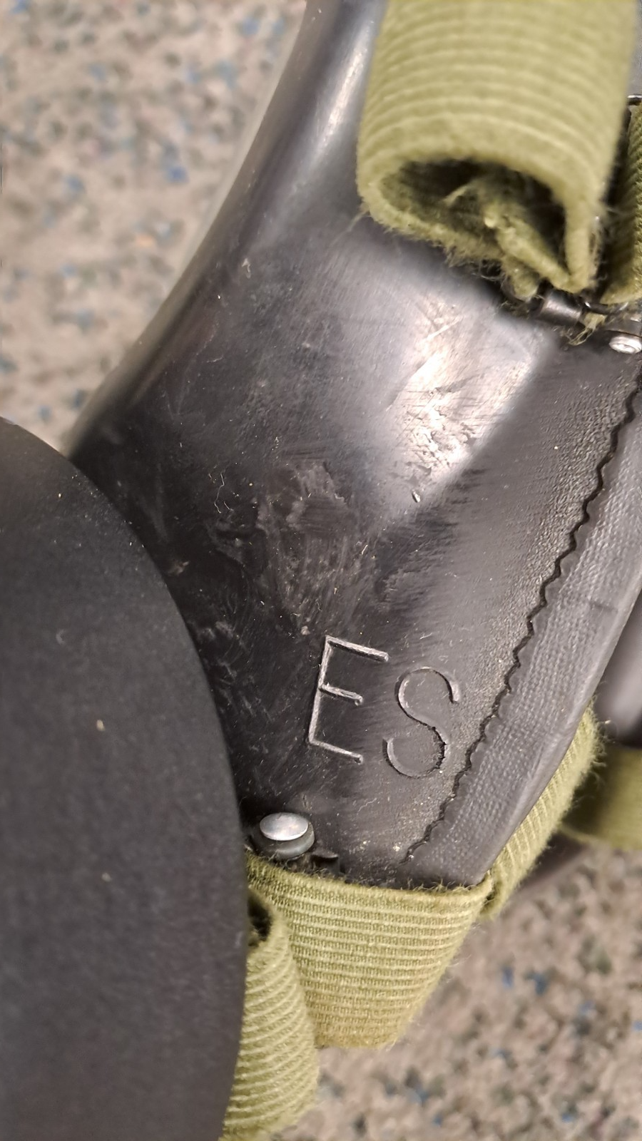 Rare Falkland's Era British Army SAS Military S6 G Mask Resp & Haversack