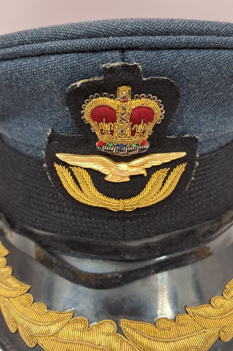 RAF MENS GROUP CAPTAIN CAP WITH BADGE GENUINE RAF MILITARY ISSUE SIZE 57CM