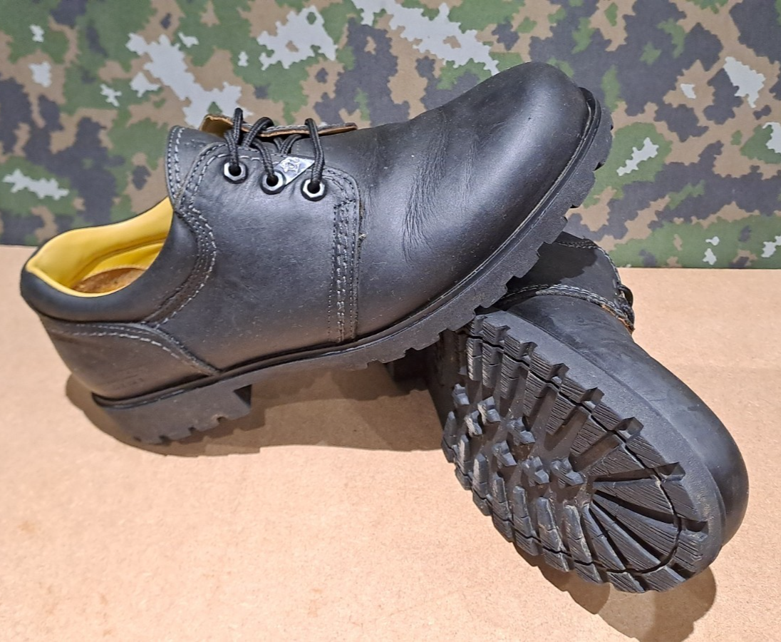 Genuine Master Panama Jack 02 C Black Waxy Havana Joe Shoes - 7.5 W