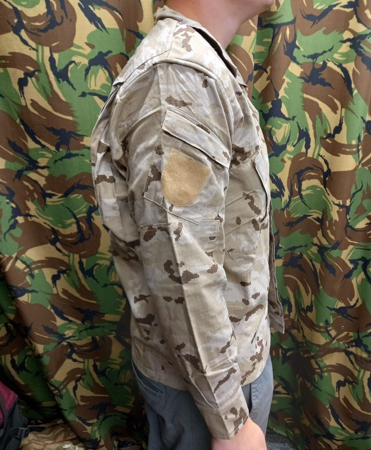 NEW Spanish Army Military Men's Shirt Jacket Digital Camouflage Spain NATO - M