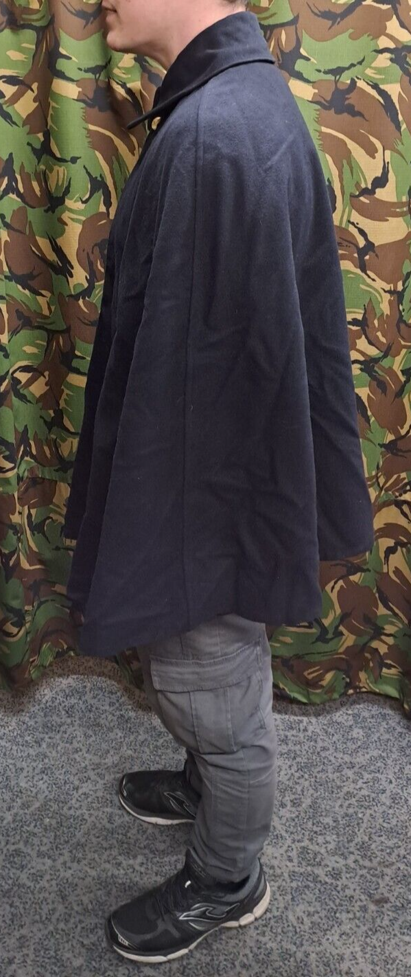 Rare British Army Issue PWRR Princess of Wales Royal Regiment Dress Cape Cloak