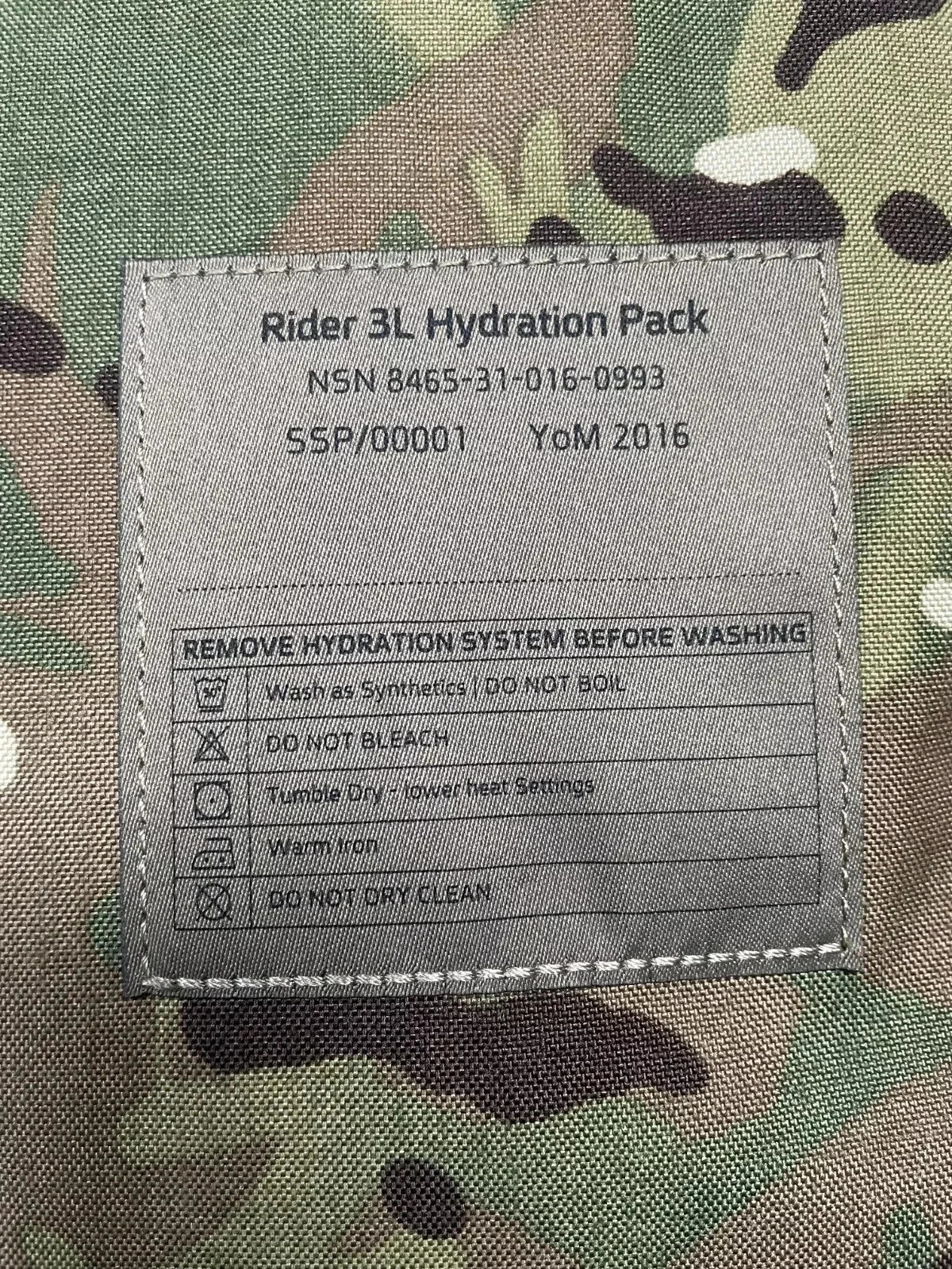 Genuine British Army Issue MTP 3L Rider Hydration Pack Camelback with bladder