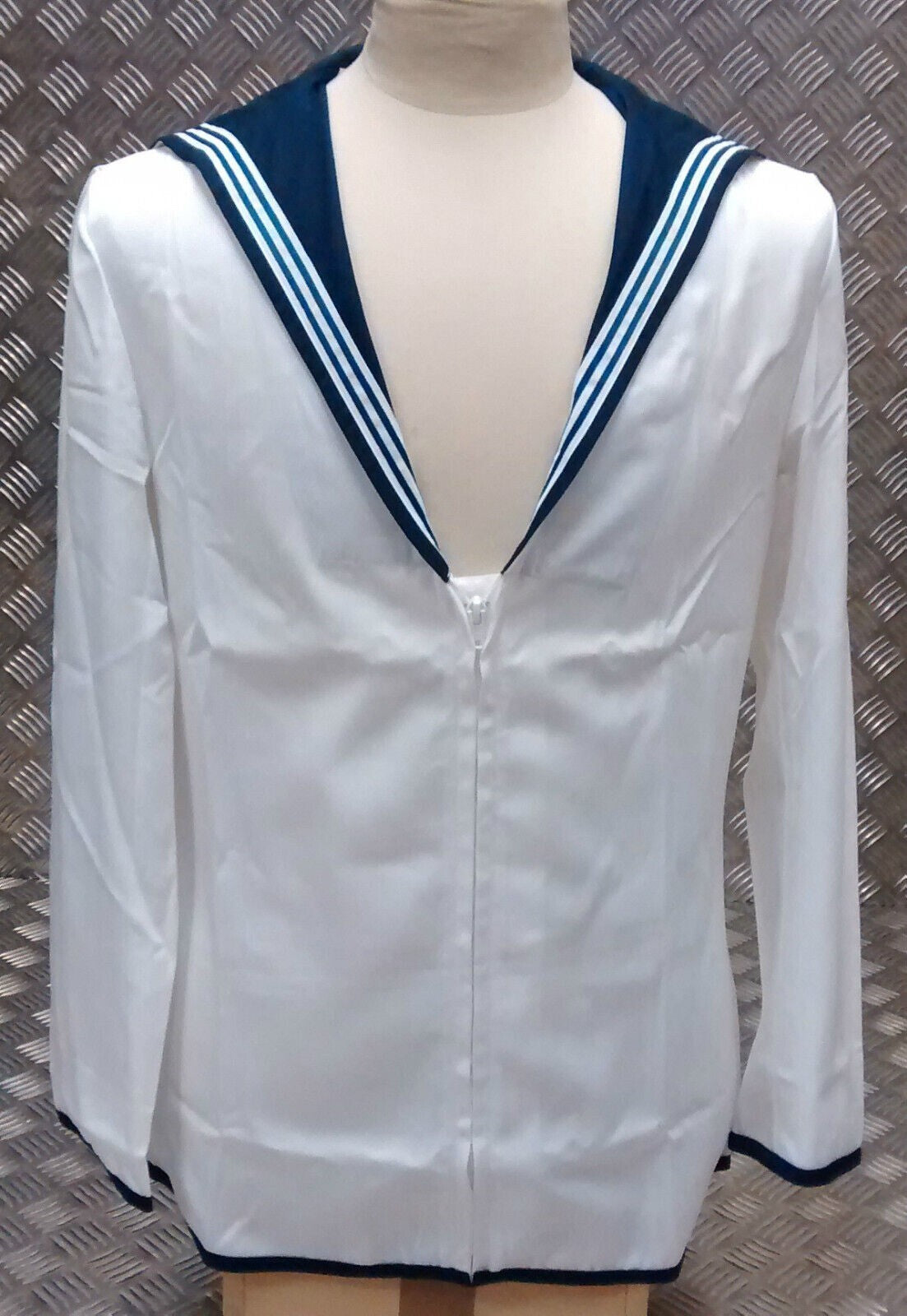 Genuine British Royal Navy Class 2 Sailors Middy Jumper White All Sizes - NEW
