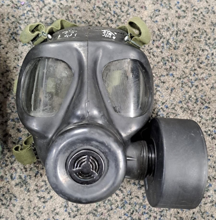 Rare Falkland's Era British Army SAS Military S6 G Mask Resp & Haversack