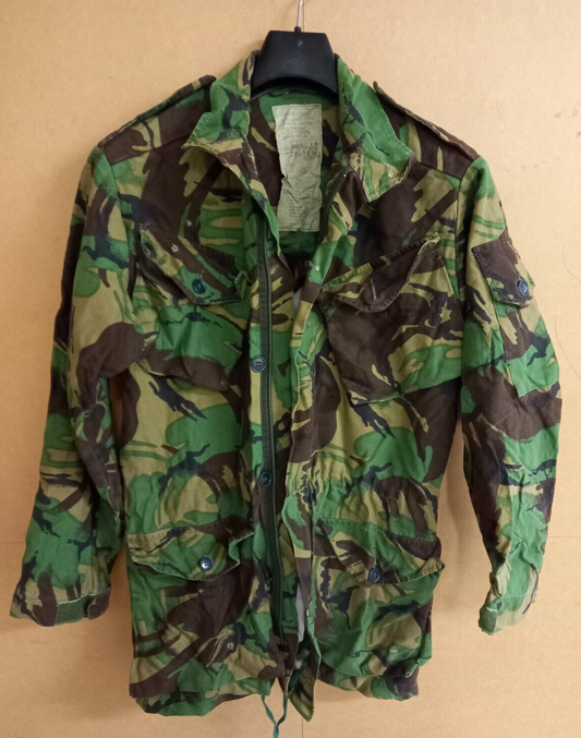 VINTAGE FALKLANDS ERA BRITISH ARMY MILITARY DPM COMBAT SMOCK JACKET - 180/96