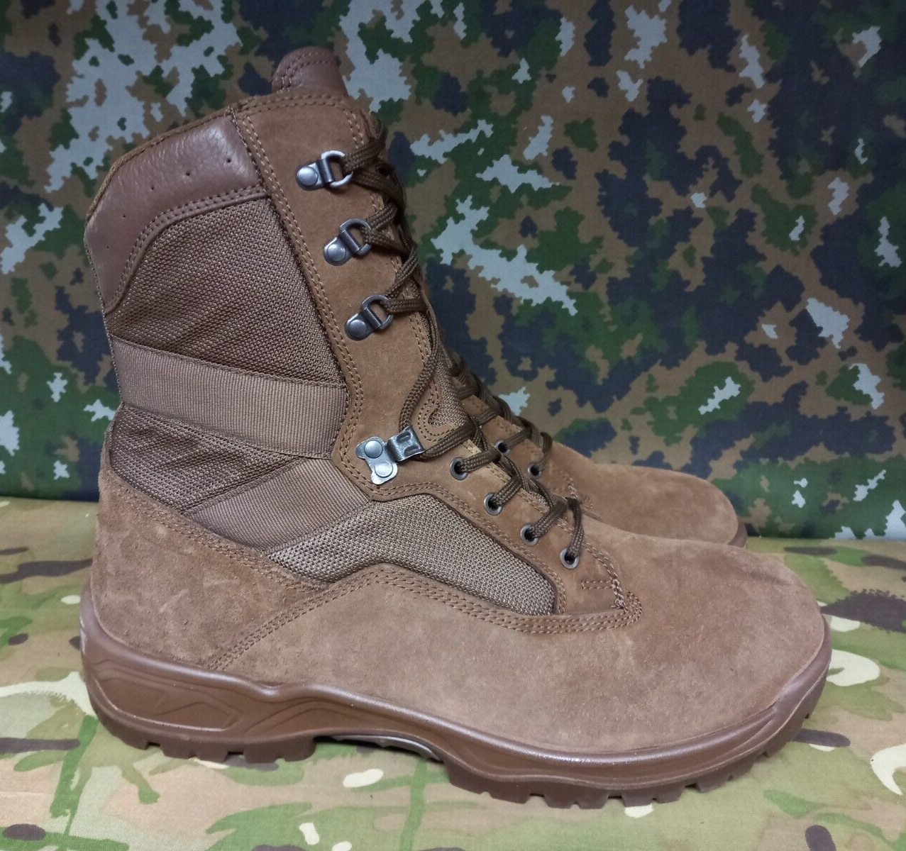 NEW YDS Falcon Desert Army SAS Military Surplus Combat Assault Boots - 13 M