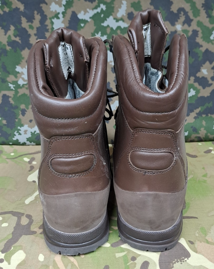 British Army Cold Wet Weather Gore Tex Leather Brown Combat Boots - 10 L