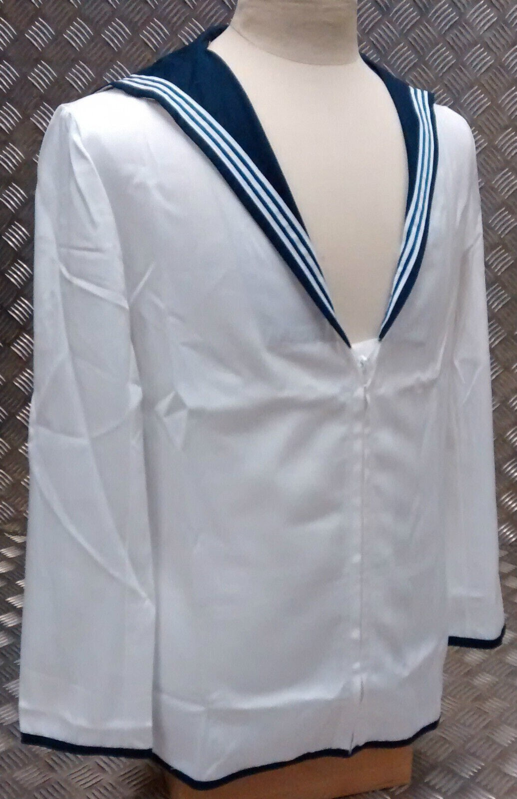 Genuine British Royal Navy Class 2 Sailors Middy Jumper White All Sizes - NEW