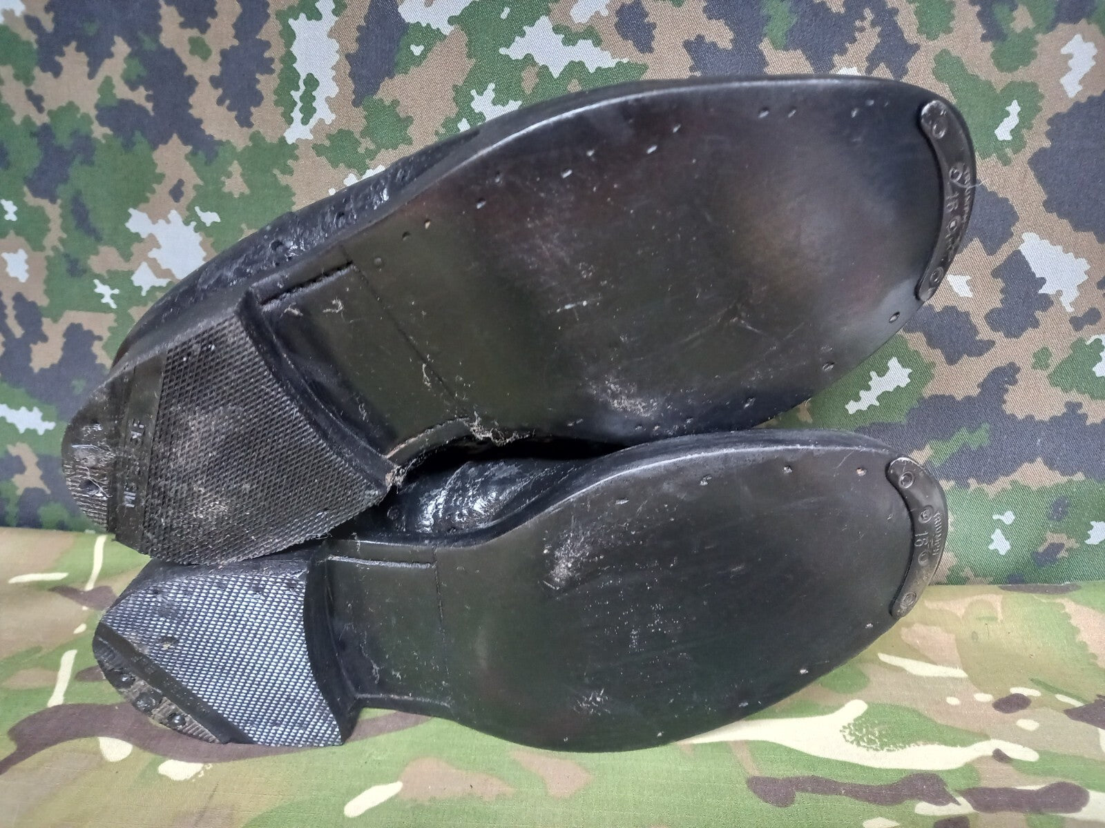 Genuine British Army Highland Issue Service Dress Shoes Brogues / Blakeys - 7 S