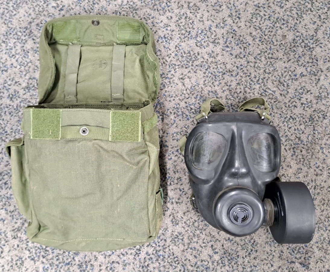 Rare Falkland's Era British Army Military S6 G Mask Resp & Haversack
