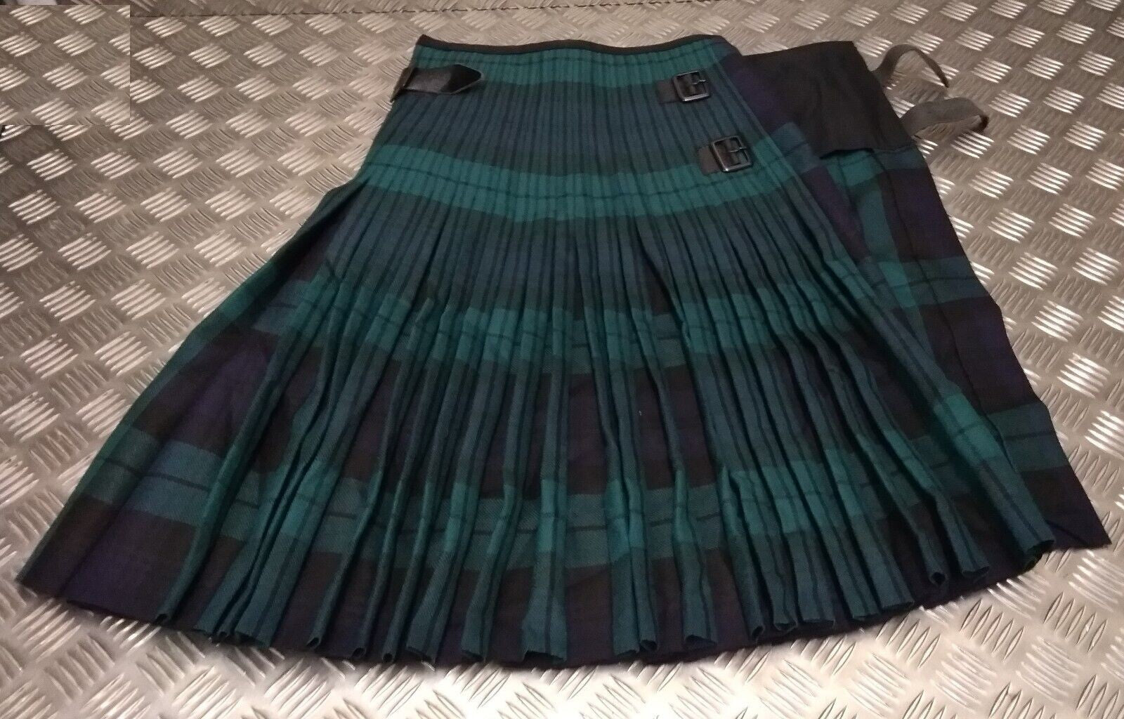 Kilt RRS Genuine British Army The Royal Regiment of Scotland New / Un-Issued