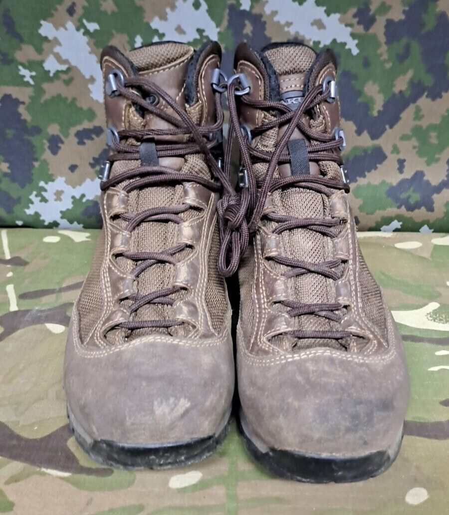 British Army Military SAS Surplus AKU Gore Tex High Liability Combat Boots - 5 M