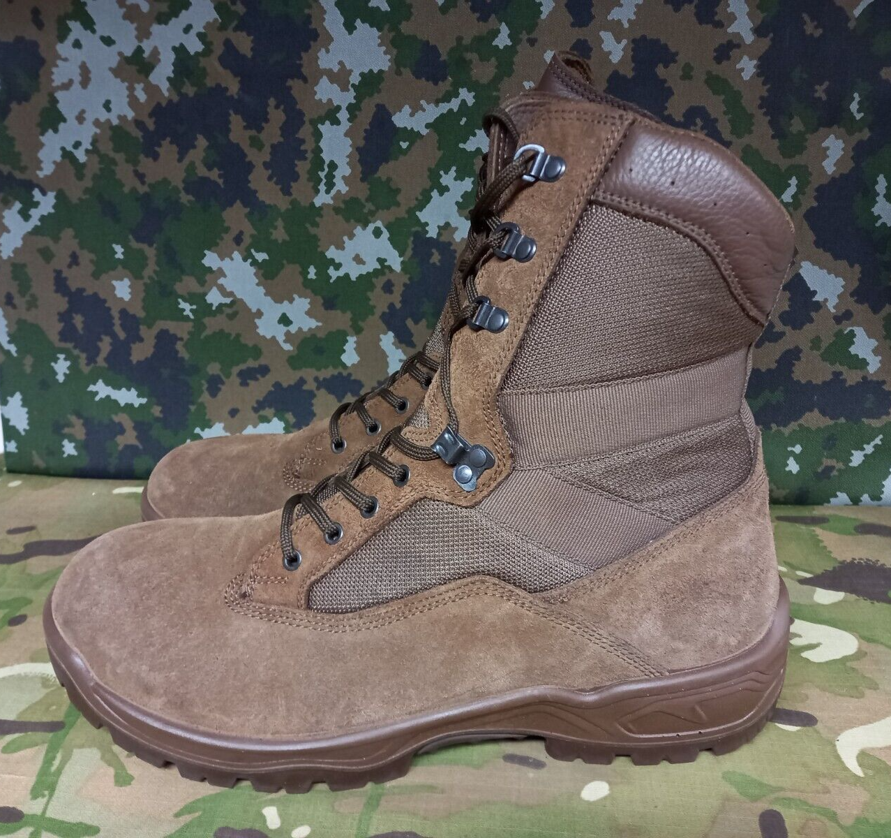 NEW YDS Falcon Desert Army SAS Military Surplus Combat Assault Boots - 13 M
