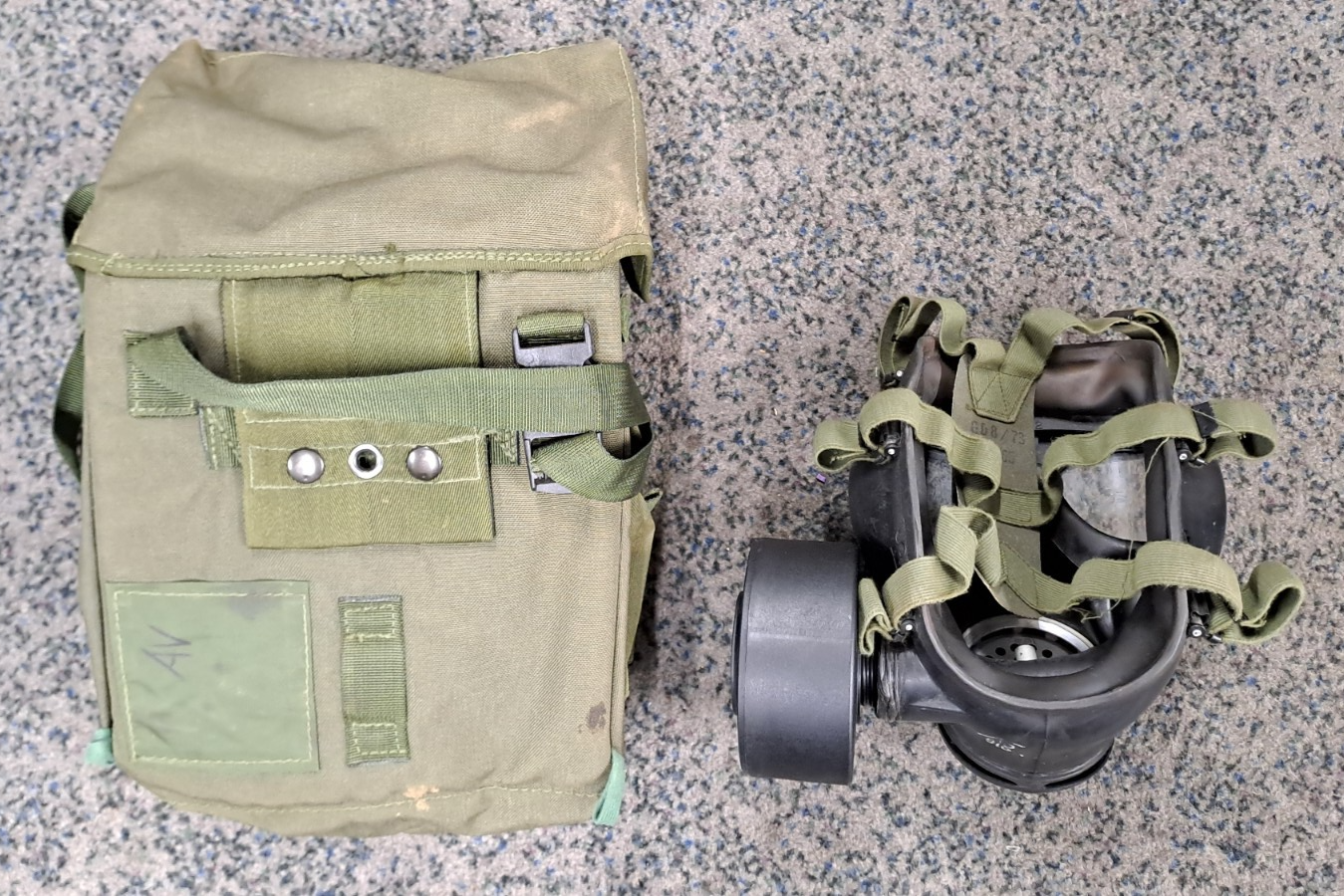 Rare Falkland's Era British Army SAS Military S6 G Mask Resp & Haversack