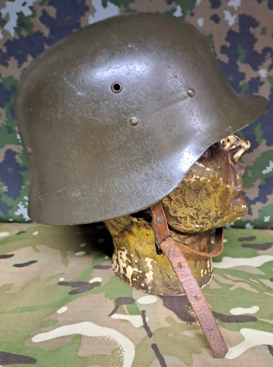 WW2 Spanish Army Military Civil War Modelo Z M1942 Steel Helmet & Liner