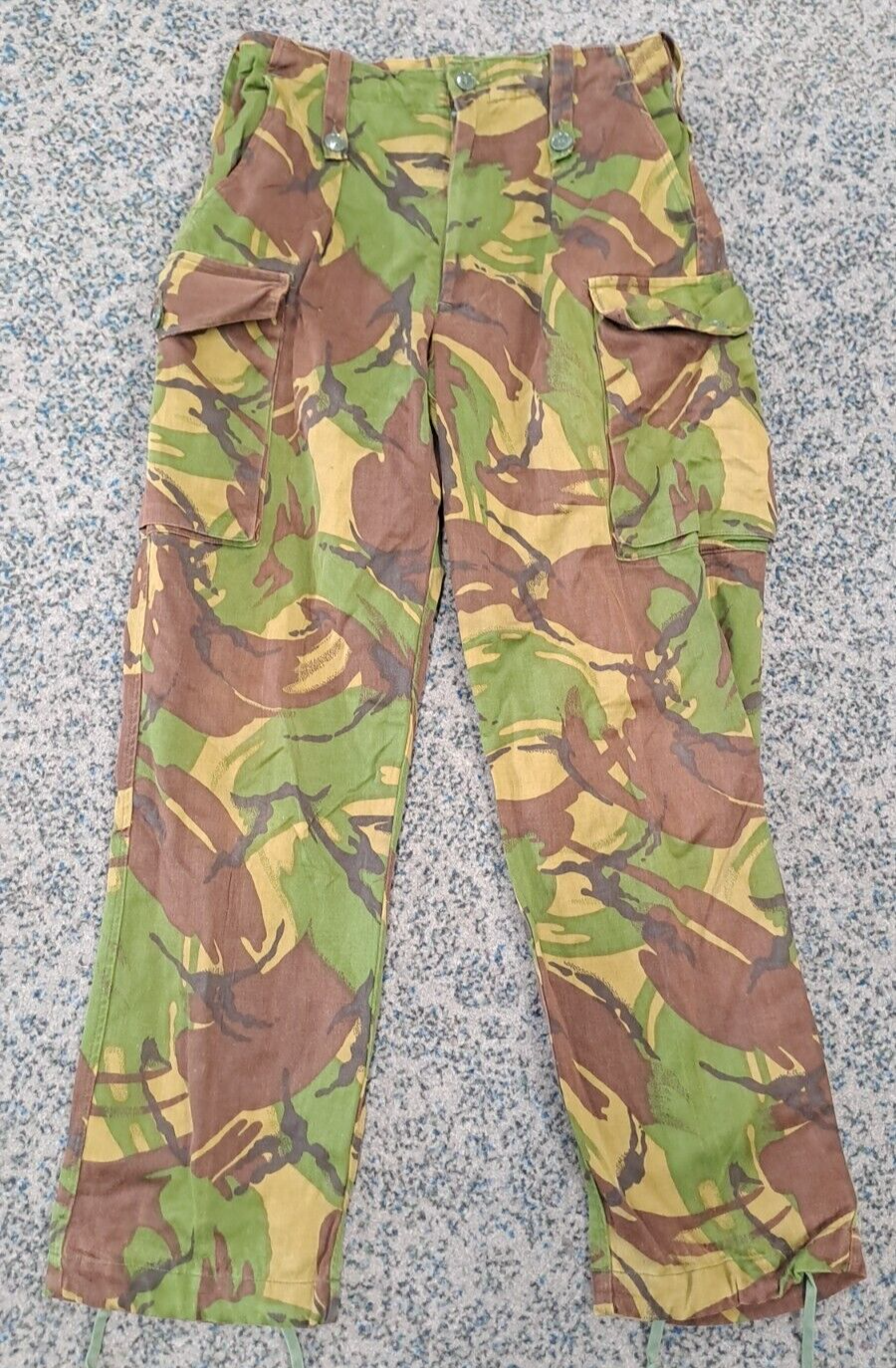 Vintage British Army Temperate Surplus Camo DPM Combat Trousers - 80/80/96