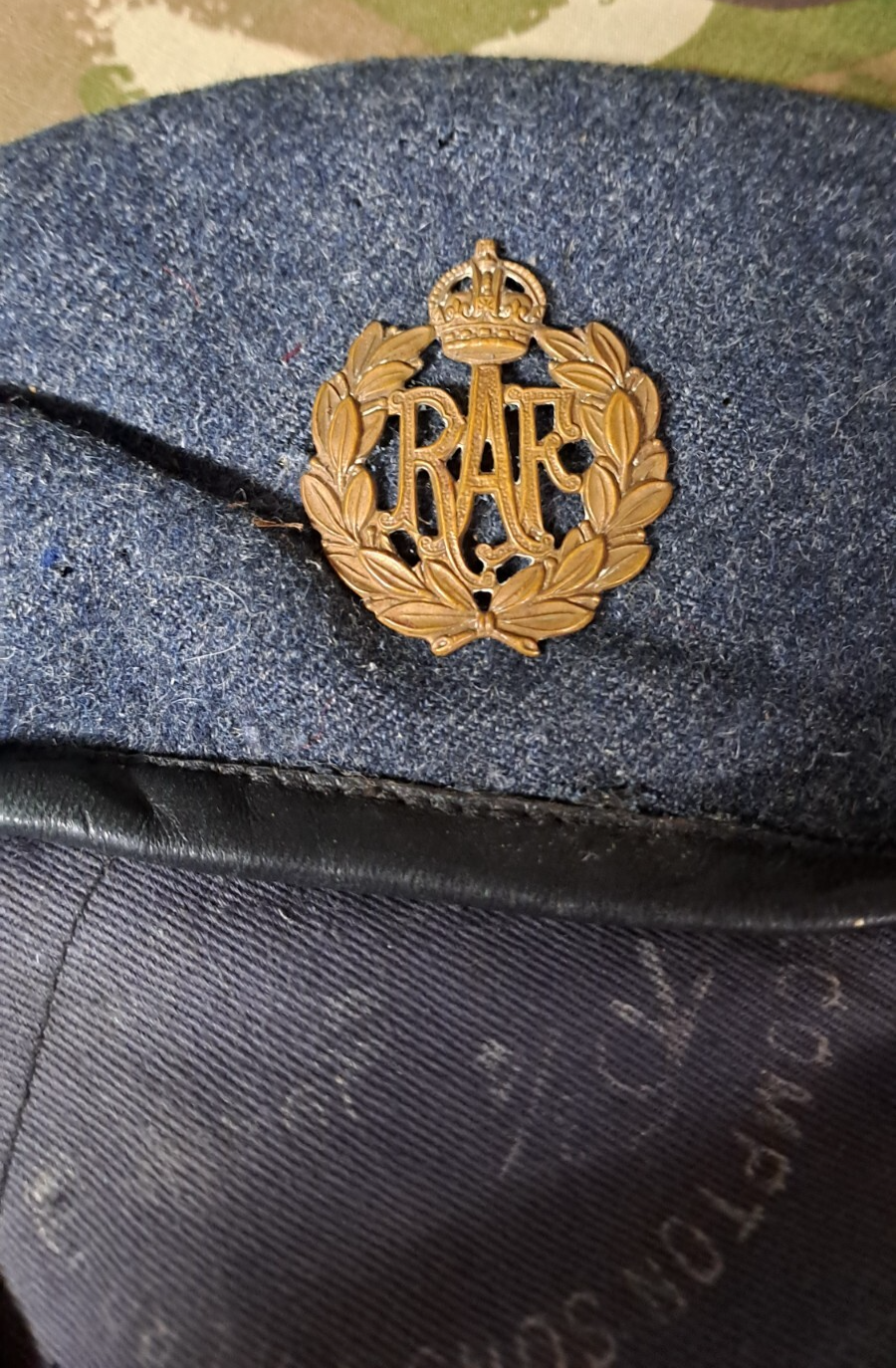 WW2 RAF Royal Air Force Beret Pilots Military Surplus Dated J Compton & Sons