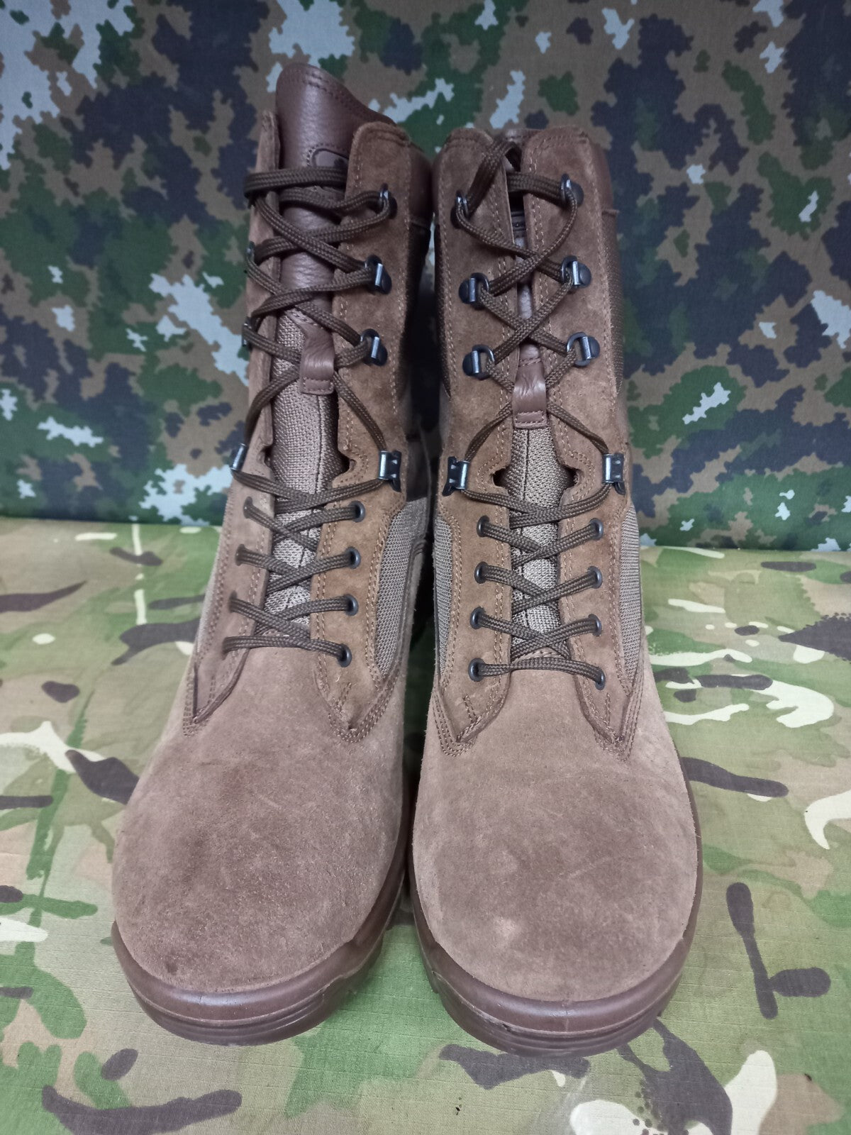 NEW YDS Falcon Desert Army SAS Military Surplus Combat Assault Boots - 13 M