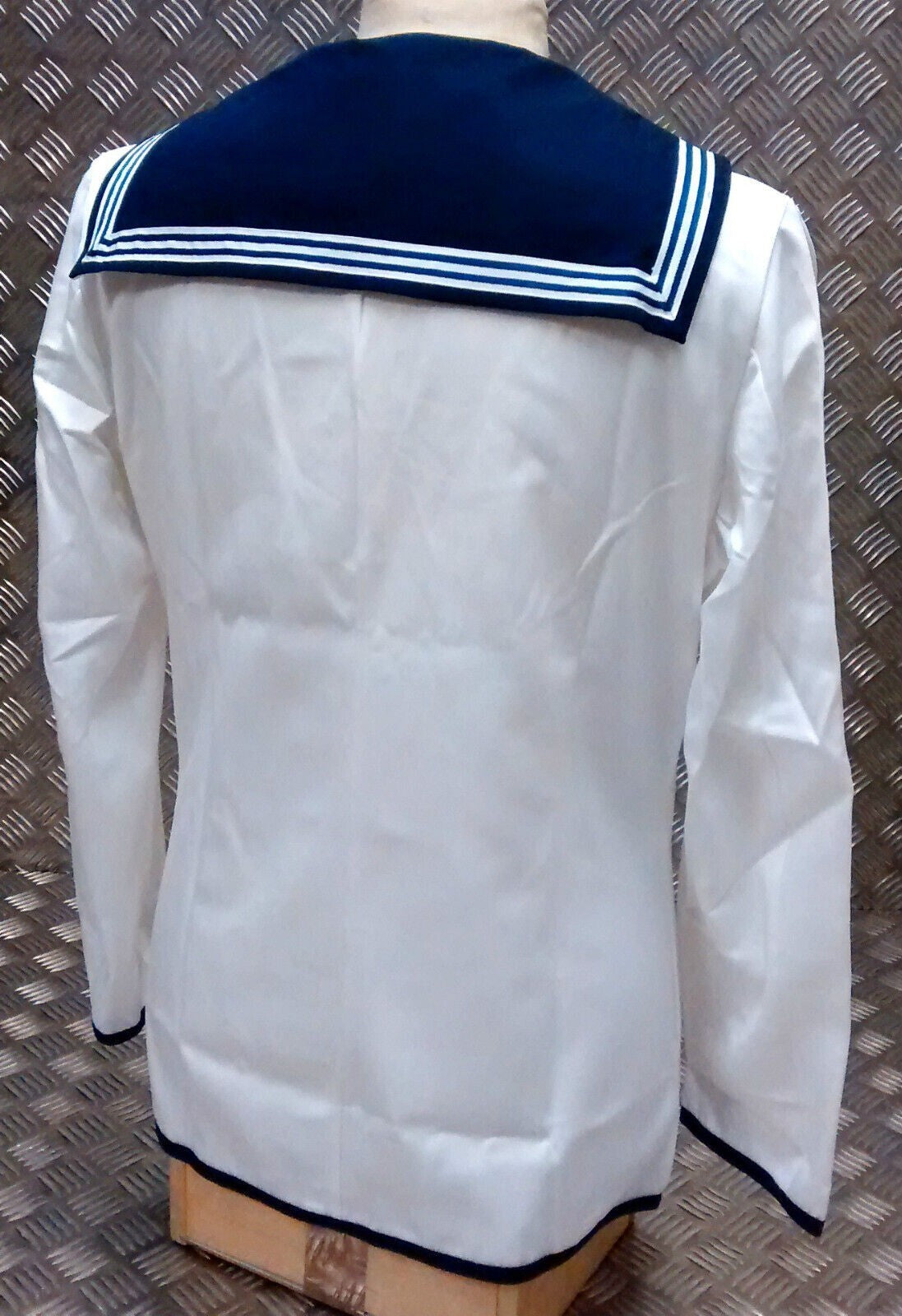 Genuine British Royal Navy Class 2 Sailors Middy Jumper White All Sizes - NEW