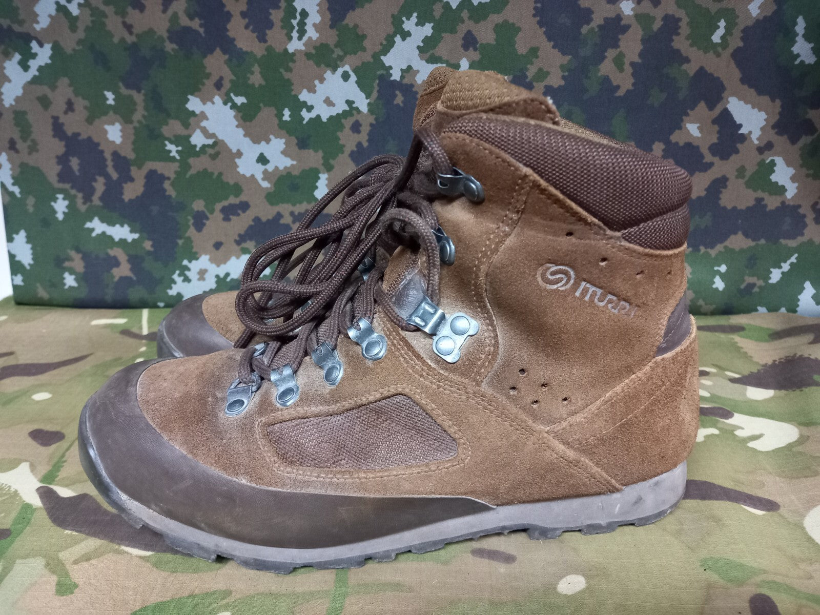 British Army SAS Surplus Brown Combat High Liability Desert ITURRI Boots - 6 M