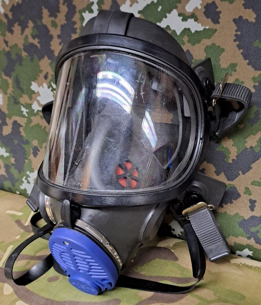 NEW Scott Sabre Safety Full Face Gas Mask Panoramic Respirator Prepper