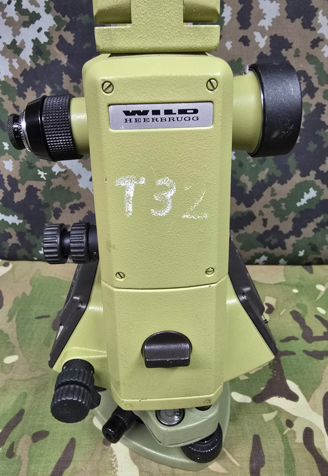 THEOMAT WILD HEERBRUGG LEICA T1000 THEODOLITE SURVEYING EQUIPMENT
